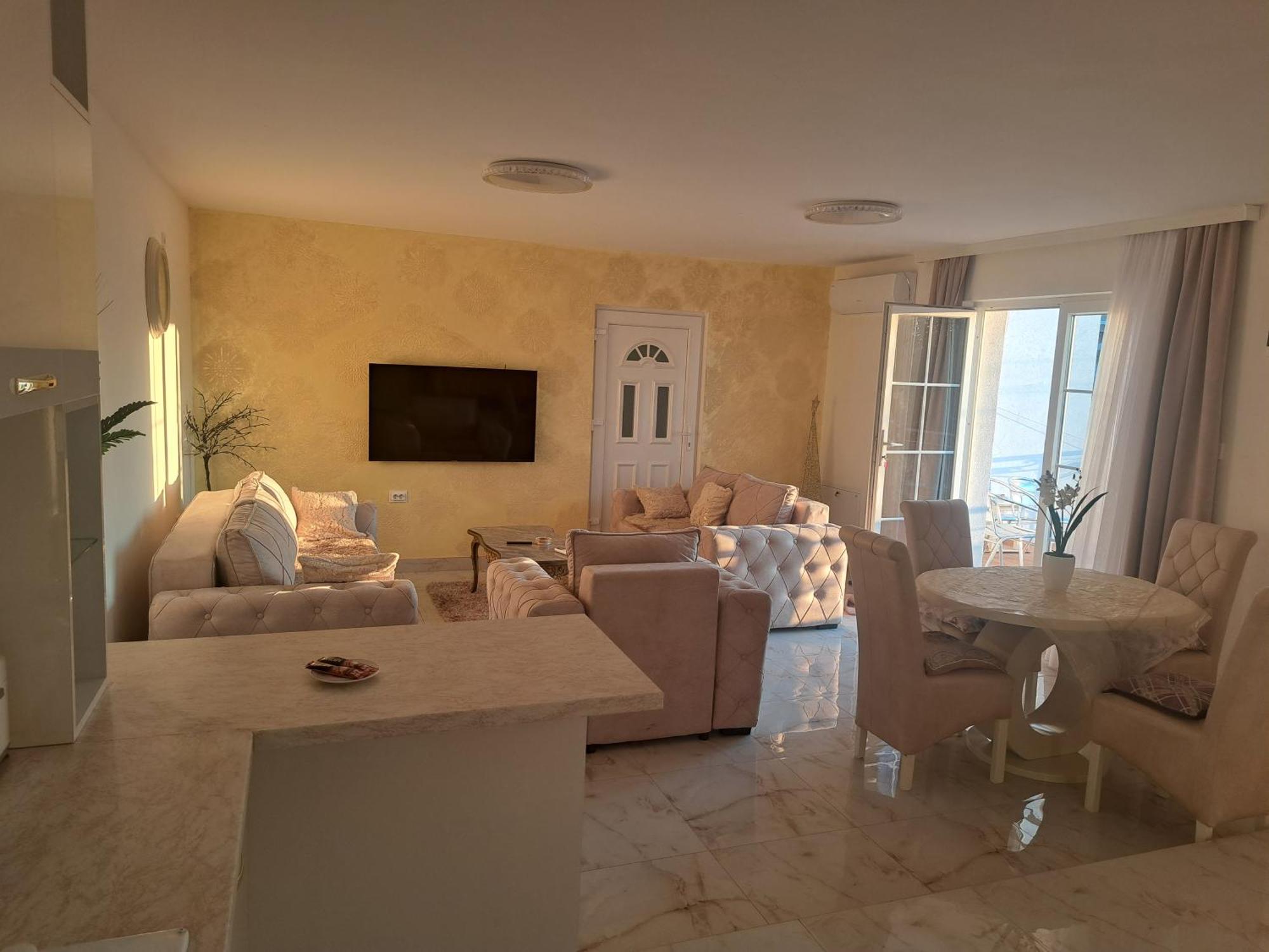 Dina Lux Apartman Jagodina Zewnętrze zdjęcie